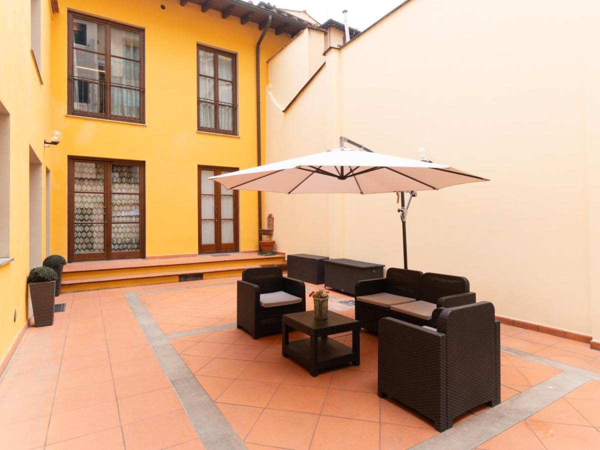 I Fragoli Al David Apartment Firenze Bagian luar foto